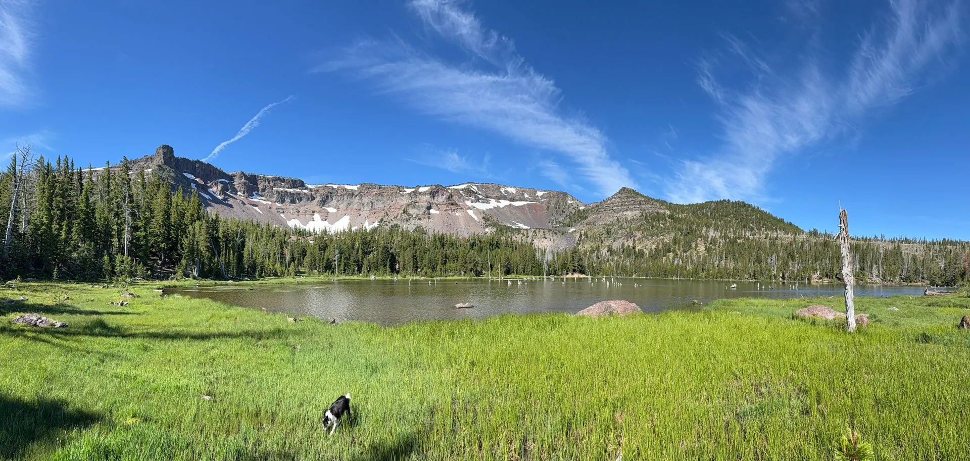 Mountain lake in Central Oregon